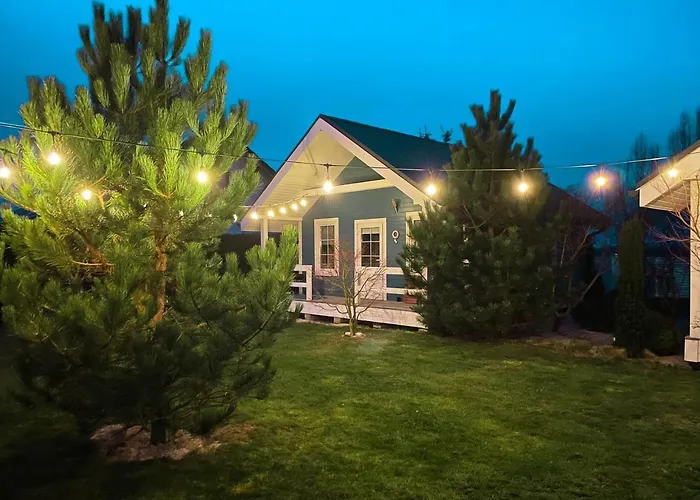 By The Sea Lodges