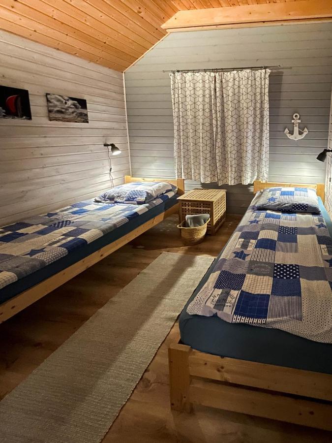 By The Sea Lodges *