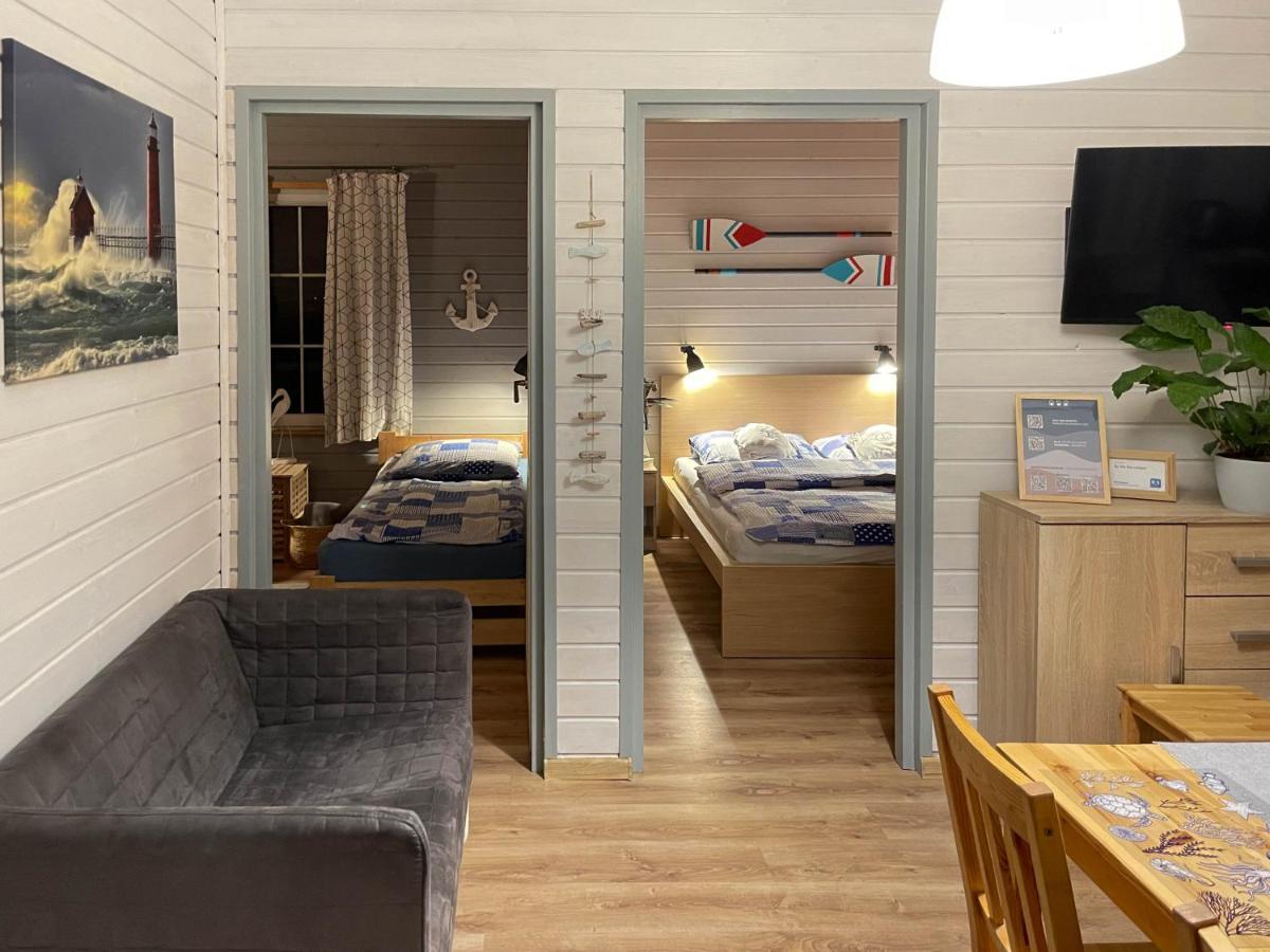 By The Sea Lodges *